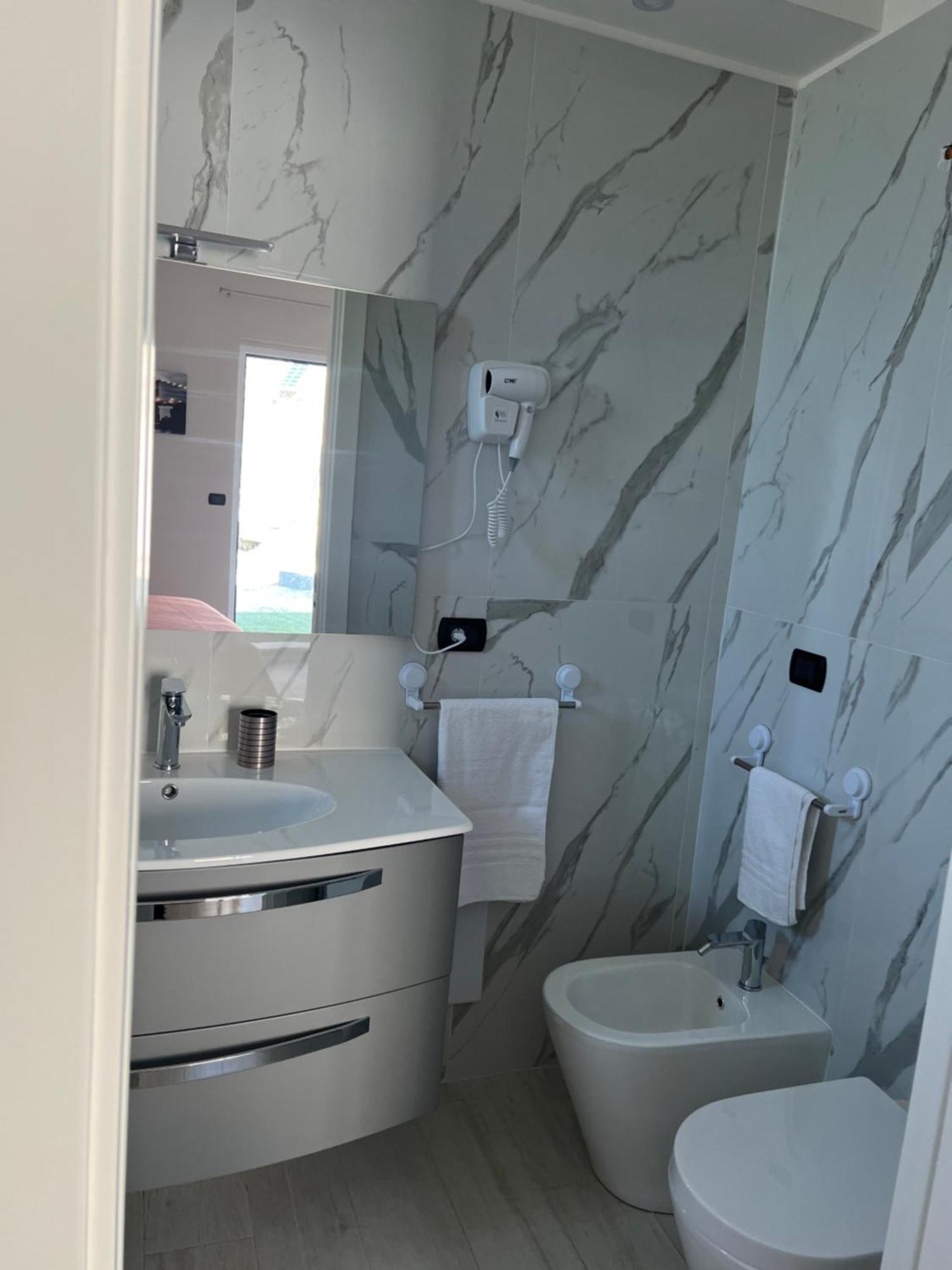 Brass Apartment Castellammare di Stabia Ngoại thất bức ảnh
